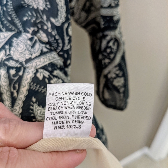 Stitch Fix- Skies Are Blue Boho Bell Sleev… - Picture 6 of 6